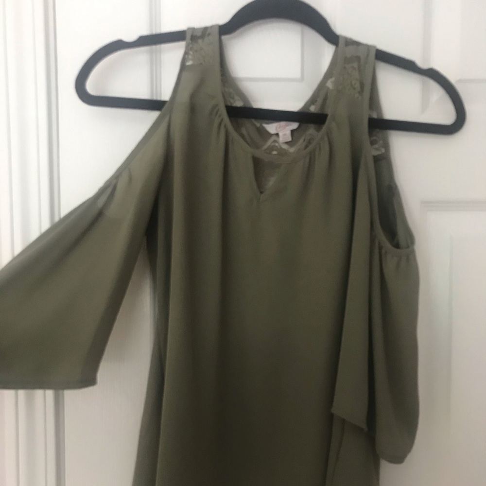 Green cold shoulder blouse